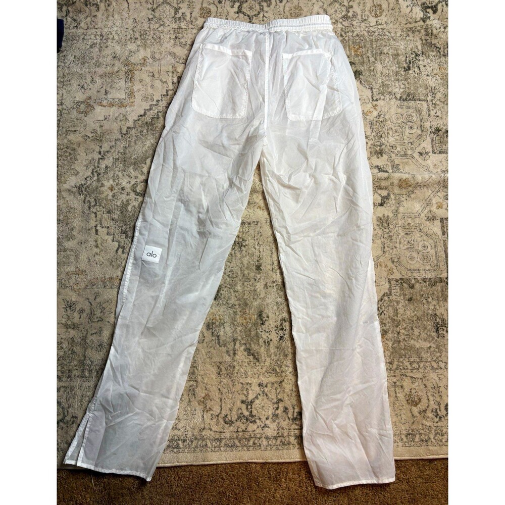 Alo Yoga Cloud Nine Ripstop Drawstring Pants White Sheer Cover Up